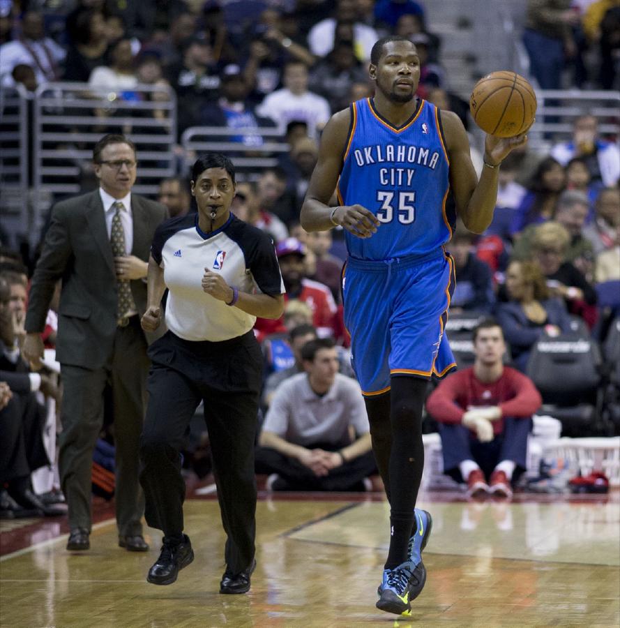 杜兰特2013-14赛季MVP:场均32分的统治级表现深度解读