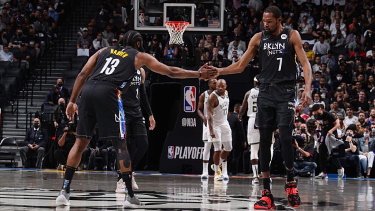 杜兰特2020-21赛季季后赛49分史诗：对雄鹿G5载入史册的三双夜